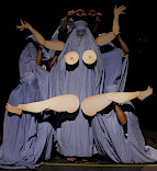 2011 Alf laila wa laila / Burka Baazi